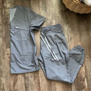 FIGS Scrub Set Medical Nurse M